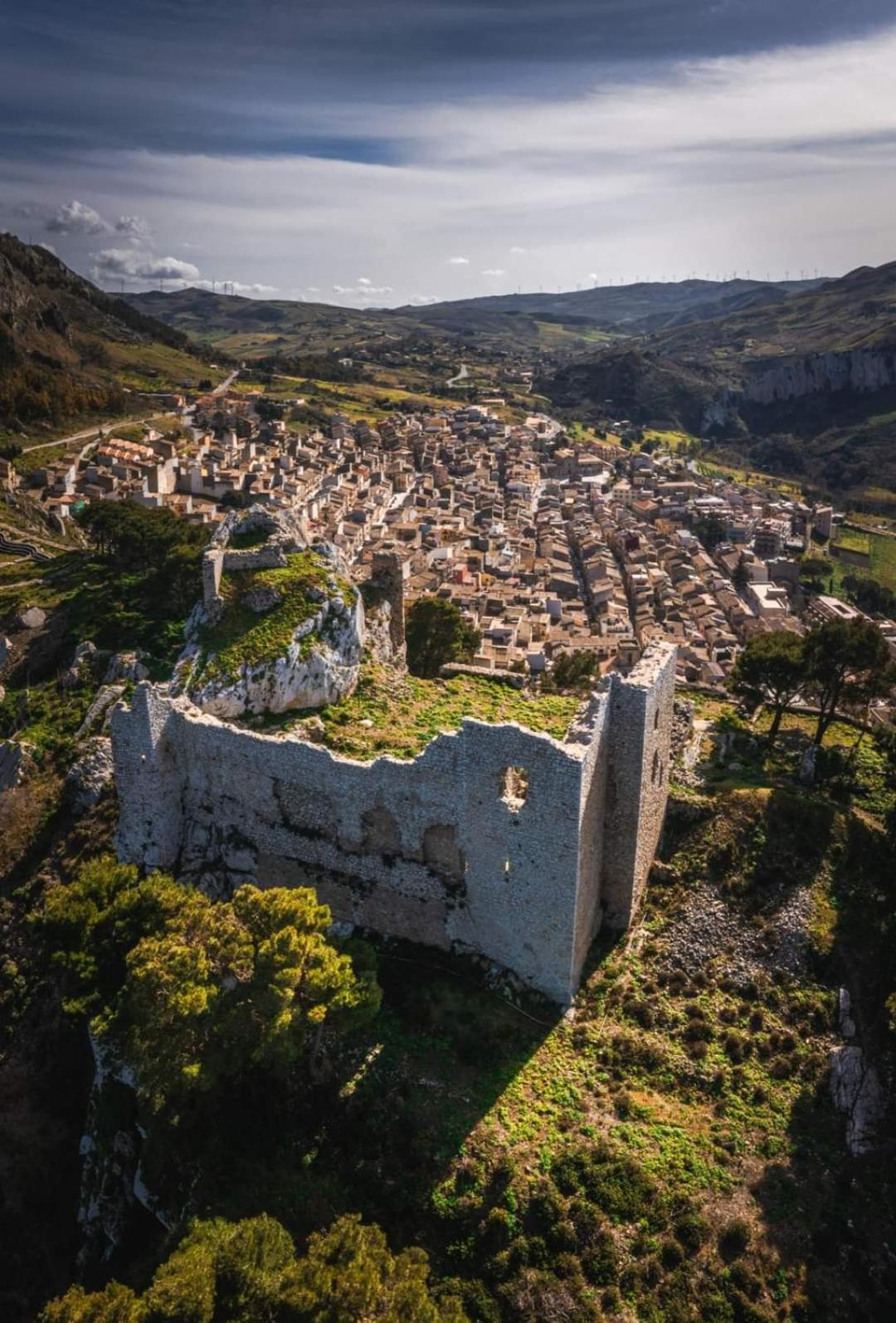Casa Della Nonna Villa Caltavuturo Exteriör bild